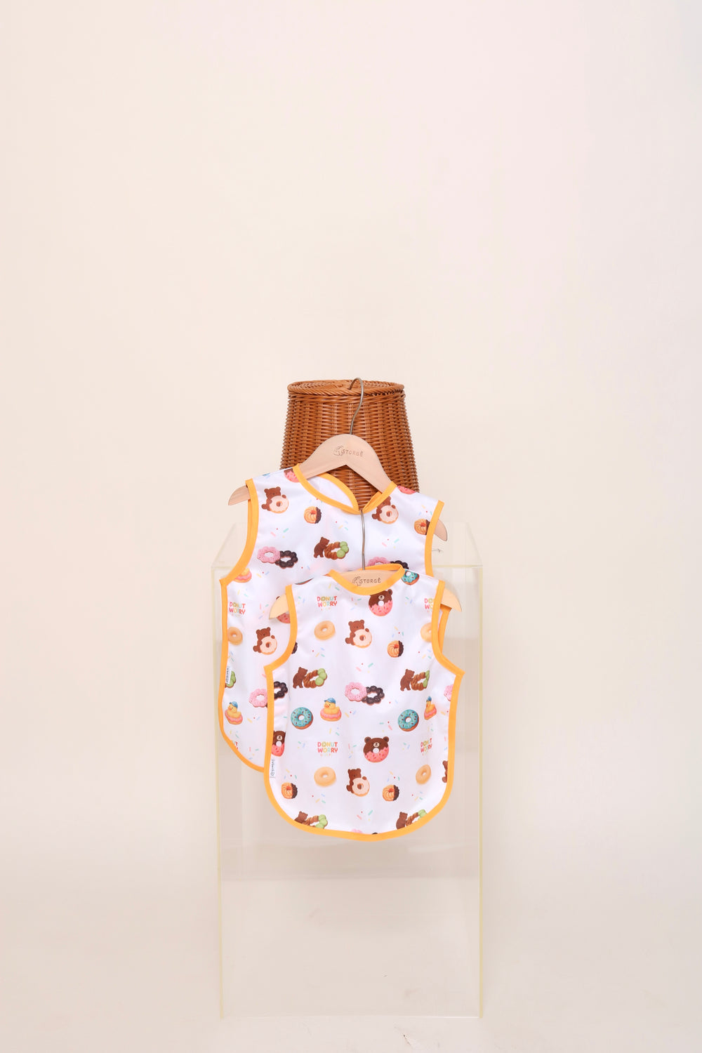 Donut Wearbibs