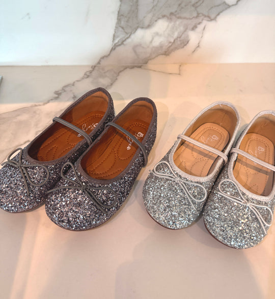 Sparkly Shoes - Silver Starlight