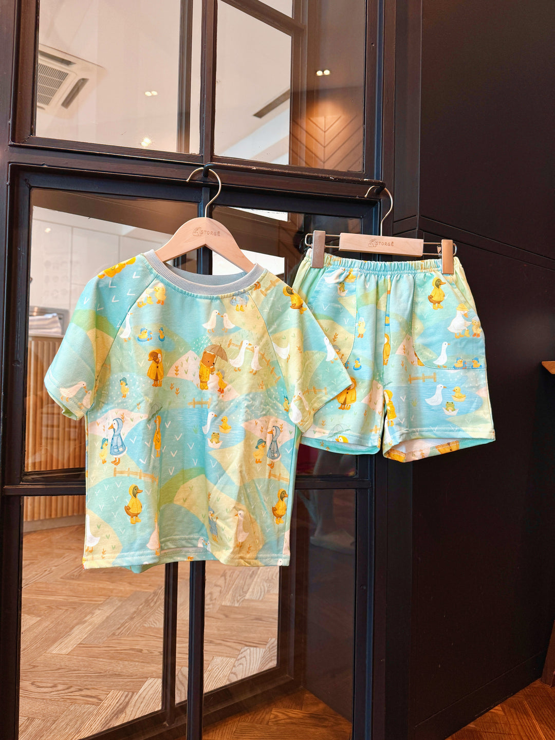 Ducky Walk Shortie Set