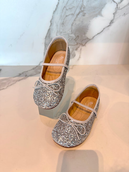 Sparkly Shoes - Silver Starlight