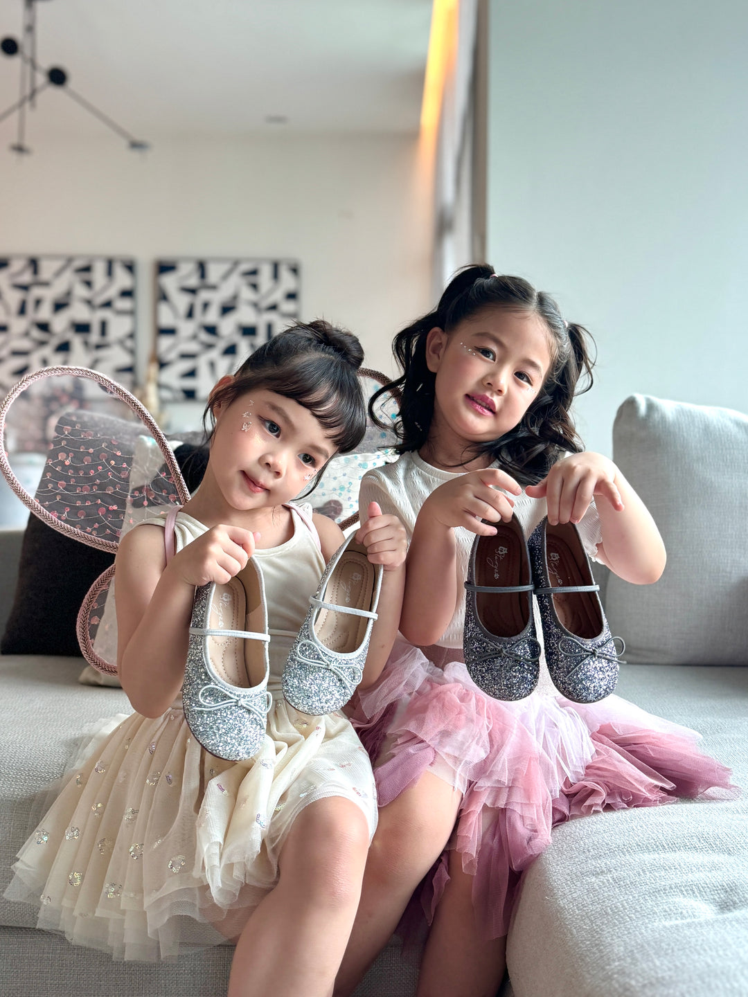 Sparkly Shoes - Silver Starlight